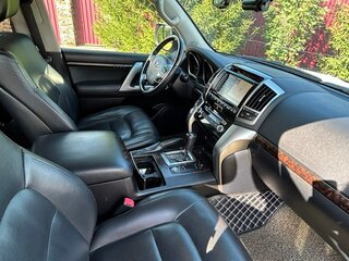 2015 Toyota Land Cruiser 200 Series Рестайлинг 1, белый, 4850000 рублей, вид 5