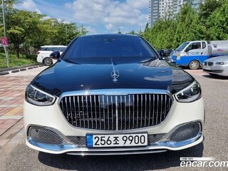 2022 Mercedes-Benz Maybach S-Класс 580 II (Z223), белый, 20927239 рублей, вид 2