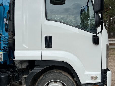 2018 Isuzu Forward (F-Series), белый, 5990000 рублей, вид 3