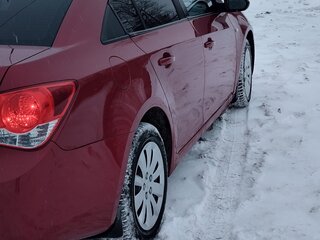 2011 Chevrolet Cruze I, красный, 750000 рублей, вид 3
