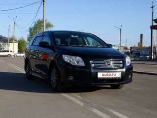 2010 Toyota Corolla Fielder X (E140, E150) Рестайлинг, чёрный, 1020000 рублей, вид 3