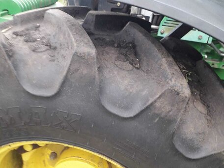 2014 John Deere 6000 Series, зелёный, 3700000 рублей, вид 2