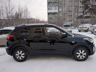2017 Hyundai Creta I, чёрный, 2120000 рублей, вид 2