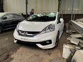 2014 Honda Fit Shuttle I Рестайлинг, белый, 1100000 рублей - вид 1