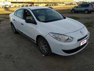 2012 Renault Fluence I, белый, 550000 рублей, вид 2