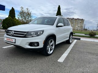 2016 Volkswagen Tiguan I Рестайлинг, белый, 1530000 рублей, вид 1