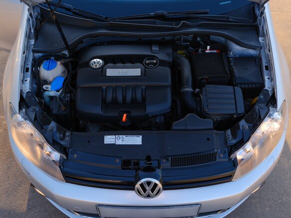 2012 Volkswagen Golf VI, серебристый, 705000 рублей - вид 16