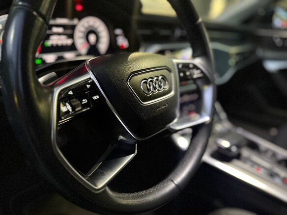 2021 Audi A6 40 TDI V (C8), чёрный, 2990000 рублей - вид 13