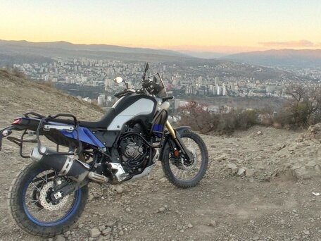 2021 Yamaha Tenere 700, синий, 902436 рублей, вид 1