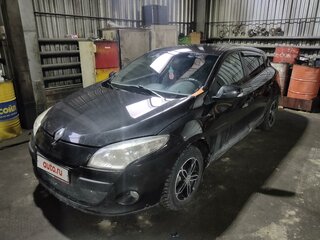 2010 Renault Megane III, чёрный, 330000 рублей, вид 1