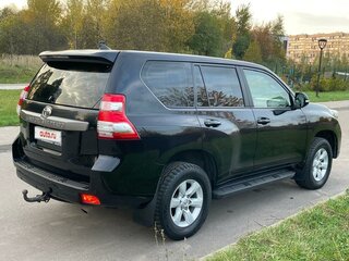 2017 Toyota Land Cruiser Prado 150 Series Рестайлинг 1, чёрный, 4200000 рублей, вид 3