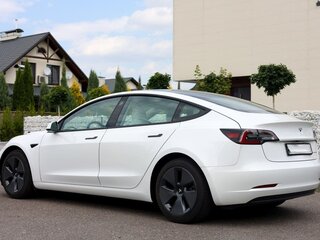 2021 Tesla Model 3 Long Range I, белый, 2152922 рублей, вид 1