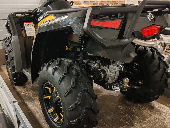 2010 BRP Can-Am Outlander 650, чёрный, 985000 рублей - вид 3