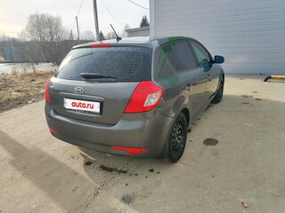 2011 Kia Ceed I Рестайлинг, серебристый, 715000 рублей, вид 4
