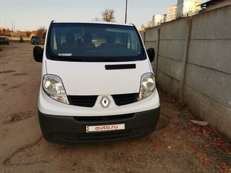 2010 Renault Trafic, белый, 870000 рублей, вид 2