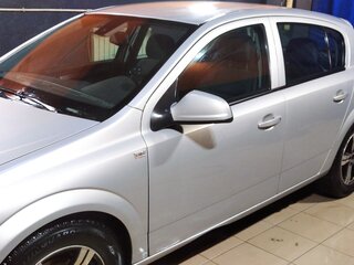 2011 Opel Astra H Рестайлинг, бежевый, 700000 рублей, вид 2