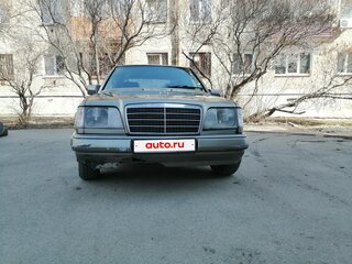 1993 Mercedes-Benz E-Класс 220 I (W124), серый, 450000 рублей, вид 2