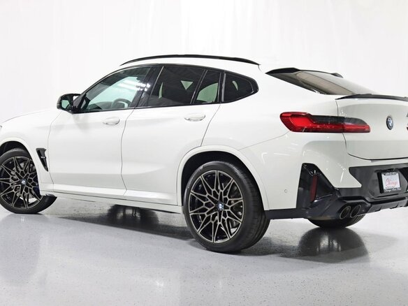 2022 BMW X4 M Competition I (F98) Рестайлинг, белый, 14086584 рублей - вид 2