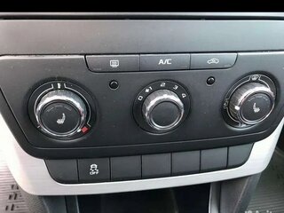 2012 Skoda Yeti I, белый, 900000 рублей, вид 5