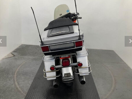 2003 Harley-Davidson Electra Glide, серебристый, 480000 рублей, вид 4