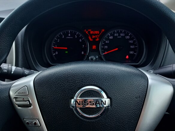 2016 Nissan Note II, красный, 1200000 рублей - вид 10