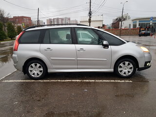 2008 Citroen C4 Picasso Grand I, серебристый, 850000 рублей, вид 4