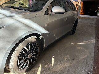 2012 Chevrolet Cruze I, серебристый, 700000 рублей, вид 4