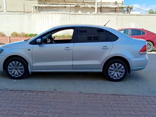 2012 Volkswagen Polo V, серебристый, 555000 рублей, вид 4