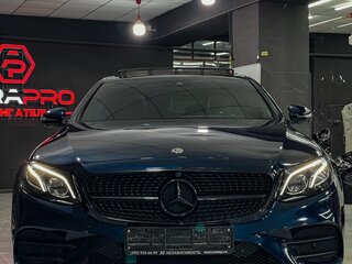 2018 Mercedes-Benz E-Класс 300 V (W213, S213, C238), синий, 3800000 рублей, вид 3