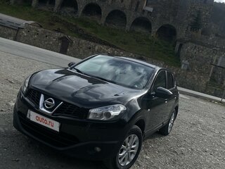 2013 Nissan Qashqai I Рестайлинг, чёрный, 1600000 рублей, вид 1
