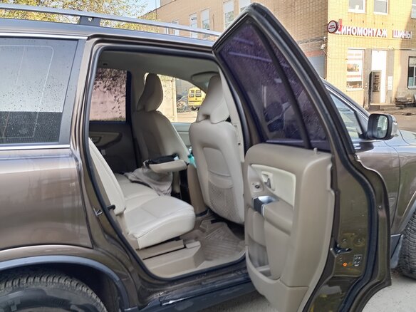 2011 Volvo XC90 5 Geartronic I Рестайлинг, коричневый, 1850000 рублей - вид 11