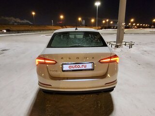 2020 Skoda Rapid II, белый, 1500000 рублей, вид 2