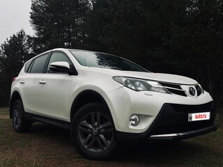 2013 Toyota RAV4 IV (XA40), белый, 1950000 рублей, вид 1
