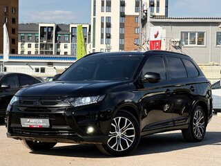 2016 Mitsubishi Outlander III Рестайлинг 2, чёрный, 1599000 рублей, вид 4