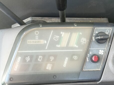 2001 Komatsu PC20, зелёный, 1650000 рублей, вид 2