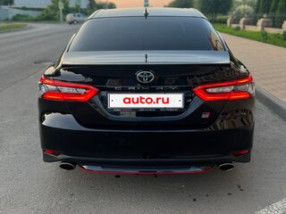 2021 Toyota Camry VIII (XV70) Рестайлинг, чёрный, 3000000 рублей, вид 2