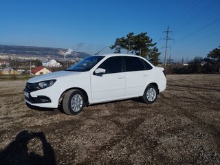 2018 Lada (ВАЗ) Granta I Рестайлинг, белый, 950000 рублей, вид 2