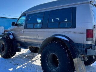 2001 Ford Econoline IV, коричневый, 4000000 рублей, вид 5