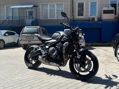 2023 Triumph Trident 660, чёрный, 935000 рублей, вид 4