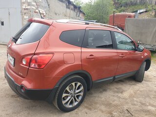 2008 Nissan Qashqai+2 I, красный, 960000 рублей, вид 4