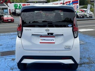 2019 Nissan Dayz II, белый, 690000 рублей, вид 5