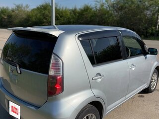 2009 Toyota Passo I (C10), серебристый, 520000 рублей, вид 2