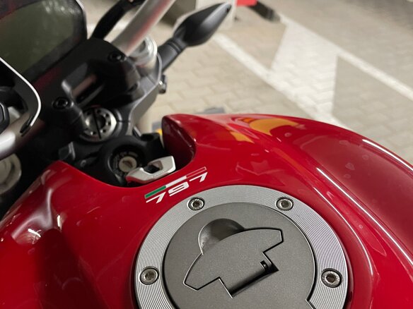 2019 Ducati Monster 797, красный, 850000 рублей - вид 18