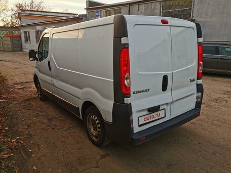 2010 Renault Trafic, белый, 870000 рублей, вид 3