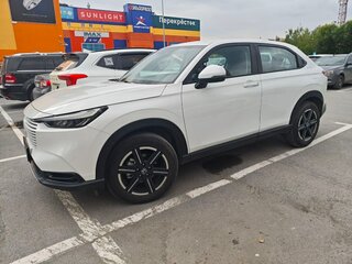 2023 Honda Vezel II, белый, 2650000 рублей, вид 1