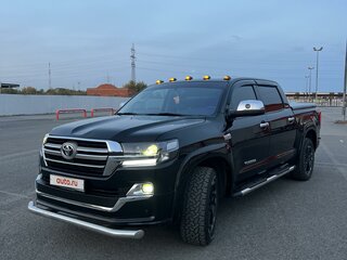 2010 Toyota Tundra CrewMax II, чёрный, 4500000 рублей, вид 1