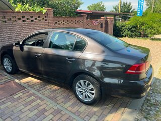 2011 Volkswagen Passat B7, серый, 750000 рублей, вид 4