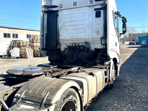 2014 Iveco Stralis, белый, 3950000 рублей - вид 4