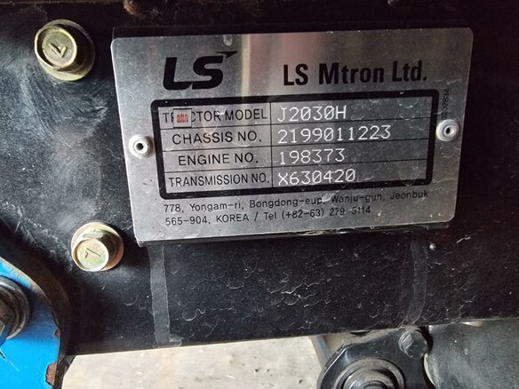 2014 Mitsubishi D2350, синий, 1500000 рублей - вид 5