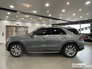 2022 Mercedes-Benz GLE 300 d II (V167), серый, 9339528 рублей, вид 4